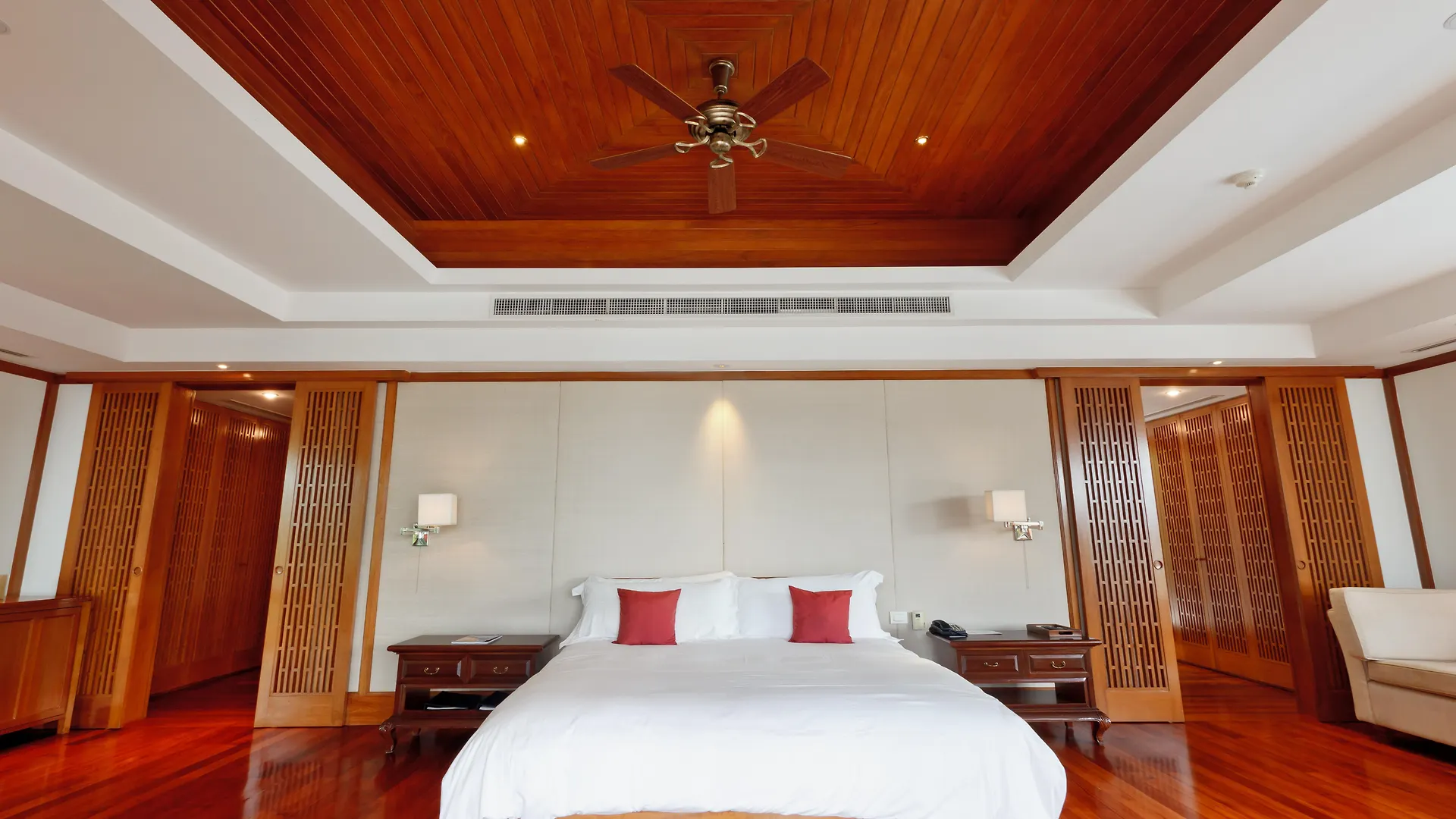 Trisara Villas & Residences Phuket Plage de Naithon Station touristique